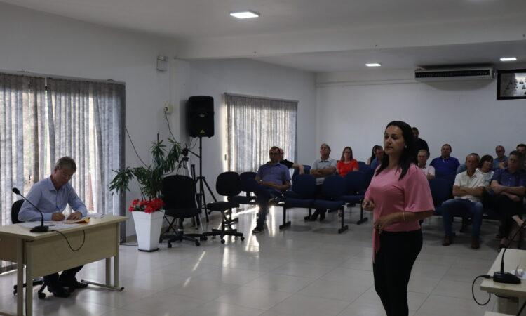 ORÇAMENTO DE R$ 36 MILHÕES É APRESENTADO EM AUDIÊNCIA PÚBLICA
