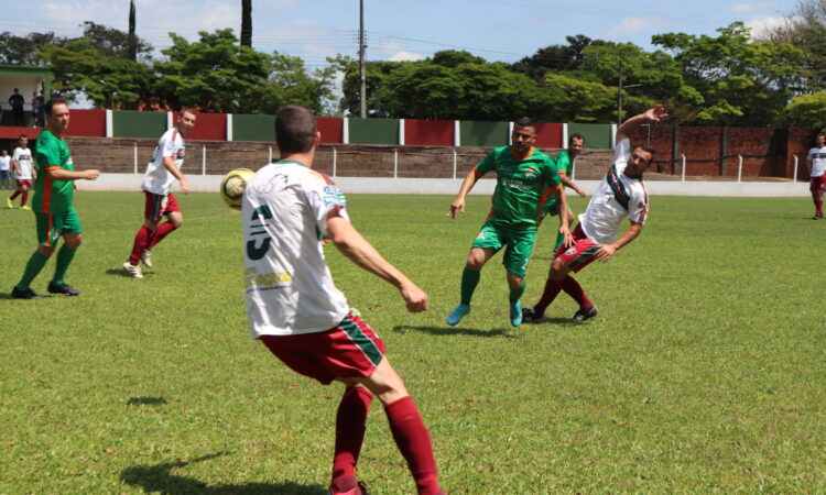 FLUMINENSE CONVOCA TORCIDA PARA DECISÃO DO REGIONAL/VETERANO