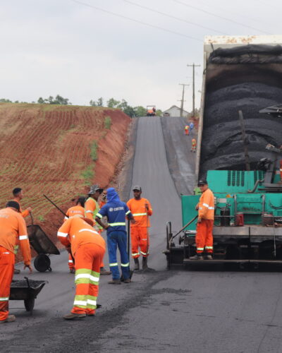 ASFALTO NA ESTRADA BOA ESPERANÇA CONCLUÍDO