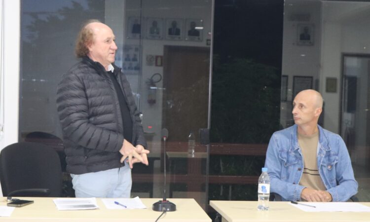 “OS NÚMEROS ESTÃO AÍ. MUNICÍPIO SEGUE AVANÇANDO”, AFIRMA PREFEITO EM AUDIÊNCIA PÚBLICA
