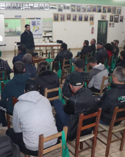 PALESTRA TÉCNICA DO COMDER DESTACA PRODUÇÃO DE SILAGEM