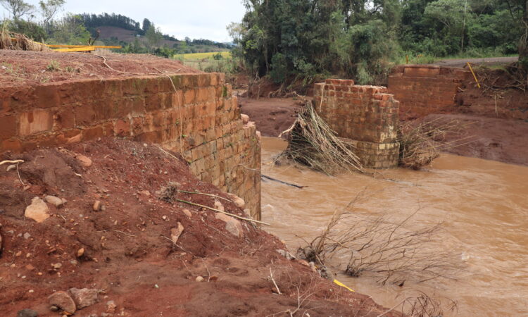 UNIÃO LIBERA RECURSOS PARA RECONSTRUÇÃO DAS PONTES NO SAMPAIO