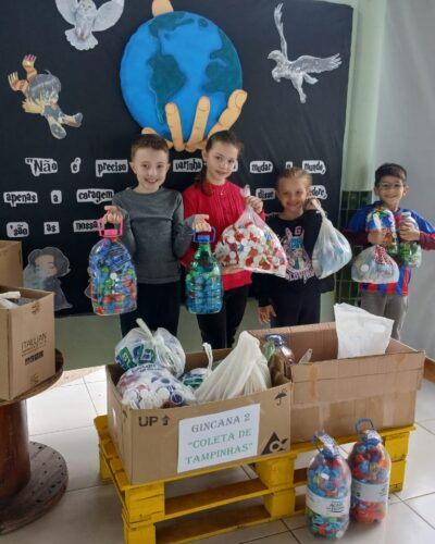 RECOLHIMENTO DE MATERIAIS RECICLÁVEIS NAS ESCOLAS