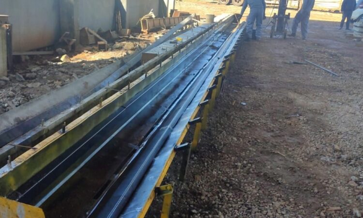 EMPRESA TRABALHA NA ESTRUTURA DA ‘PONTE DE FERRO’