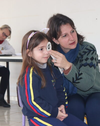 CUIDADO E ATENÇÃO ESPECIAL COM OS ‘PEQUENOS’ NAS ESCOLAS