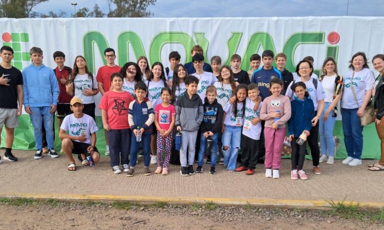 ESCOLA SANTO ANTÔNIO EM DESTAQUE NA 9ª MOVACI