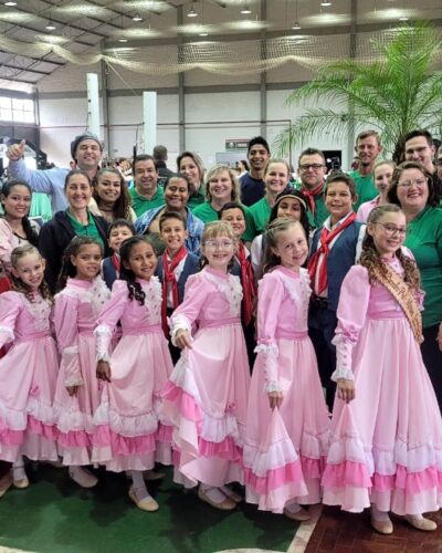 QUERÊNCIA DA MATA NO RODEIO ARTÍSTICO EM ENCANTADO