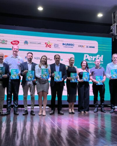 MUNICÍPIO NO LANÇAMENTO DA REVISTA PERFIL SOCIOECONÔMICO