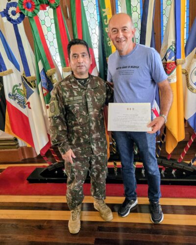 SECRETÁRIO DA JUNTA MILITAR HOMENAGEADO