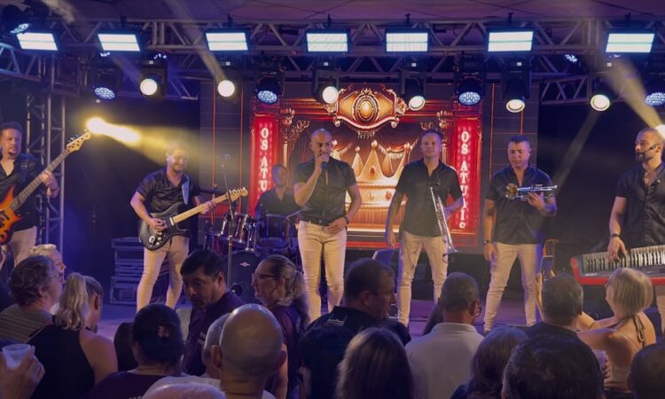 FESTA INTERCOMUNITÁRIA REÚNE MILHARES DE VISITANTES