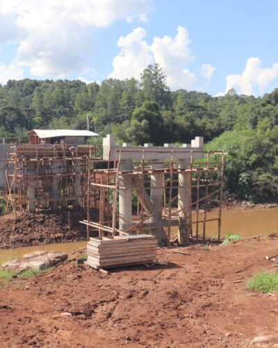 SERVIÇOS DE GUINDASTE NA ‘PONTE PASSO FUNDO’