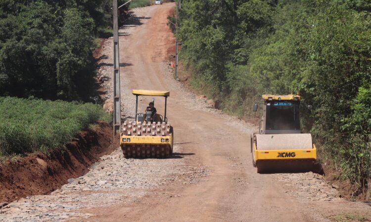 ASFALTO NA CONCEIÇÃO. TRÂNSITO BLOQUEADO A PARTIR DE SEGUNDA-FEIRA