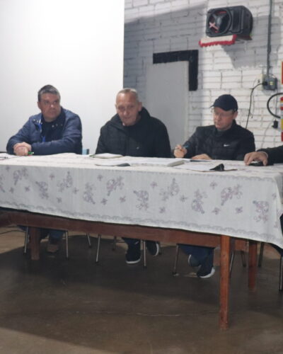 COMDER REÚNE INTEGRANTES EM ARROIO BONITO
