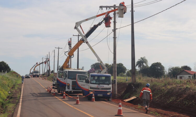 RGE REALIZA OBRA DE EXPANSÃO NA REDE ELÉTRICA
